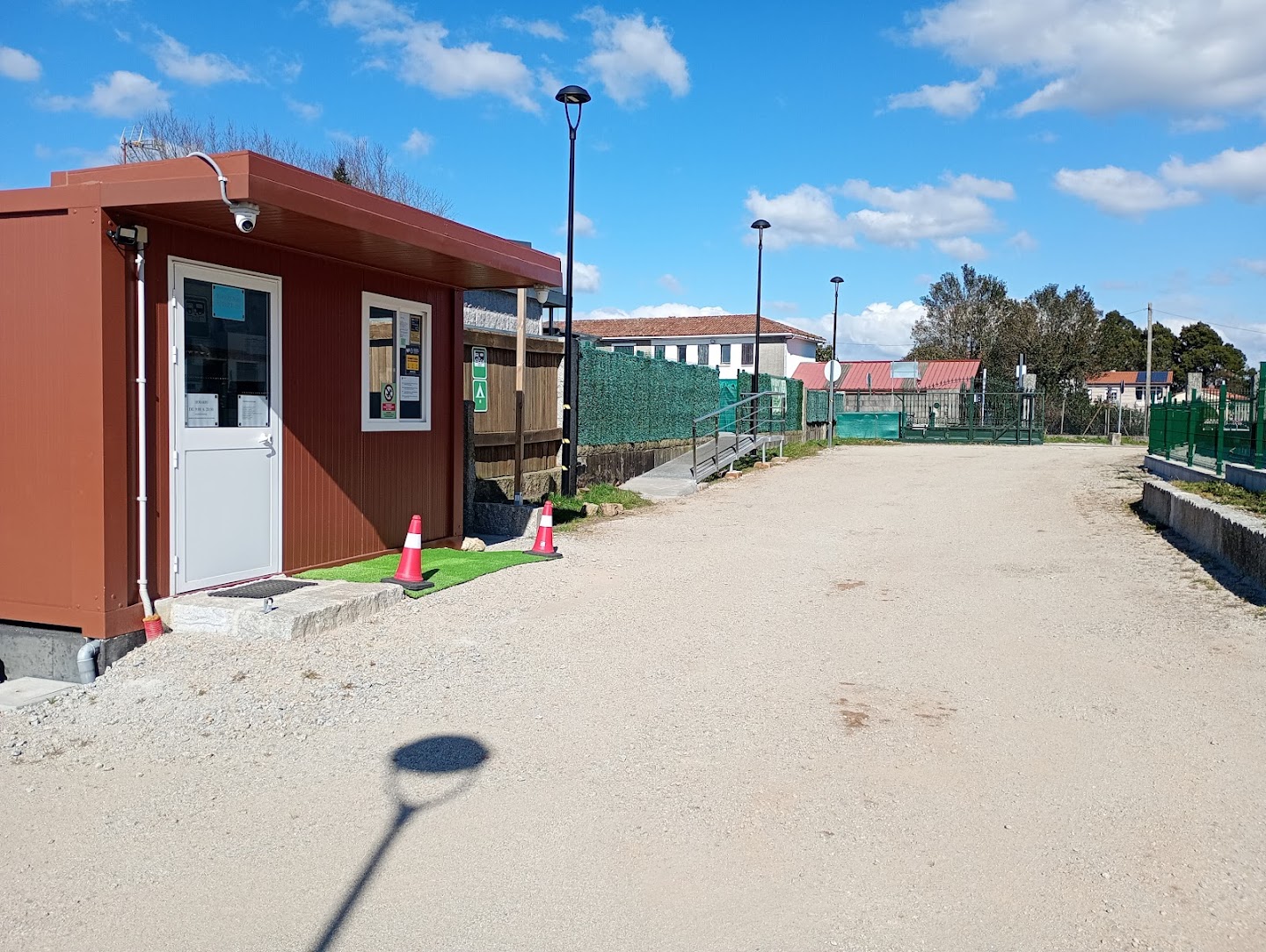 Entrada y recepción de Los Olmos Park